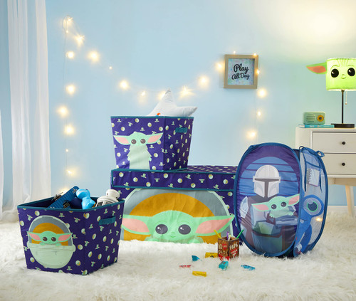 Idea Nuova Star Wars The Mandalorian Grogu aka The Child 4 Piece Storage Solution Set with Pop Up Hamper, Collapsible Storage Trunk and 2 Nestable Storage Bins