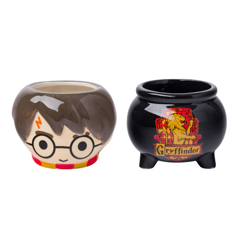Silver Buffalo Harry Potter Gryffindor Cauldron 2pc Ceramic 3D Sculpted Mini Cup Set, Perfect as a Sugar, Cream, or Milk set, 3.5 Ounces