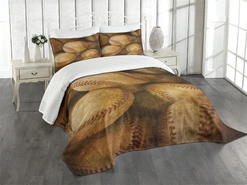 Lunarable Vintage Bedspread, Vintage Baseball Background American Sports Theme Nostalgic Leather Retro Balls Art, Decorative Quilted 3 Piece Coverlet Set with 2 Pillow Shams, Queen Size, Pale Brown Lunarable Vintage Bedspread, Vintage Baseball Background American Sports Theme Nostalgic Leather Retro Balls Art, Decorative Quilted 3 Piece Coverlet Set with 2 Pillow Shams, Queen Size, Pale Brown