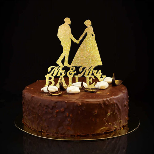 Custom Glitter Gold Wedding Mr & Mrs Cake Toppers Silhouette Bride And Groom Beach Cake Toppers For Wedding Engagement Party Decor Wedding Gifts For Couple