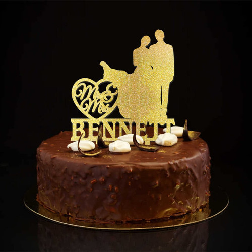 Customize Glitter Gold Mr & Mrs Wedding Anniversary Cake Toppers Silhouette Bride & Groom Rustic Cake Topper For Wedding Engagement Party Decor Engagement Gifts For Couple