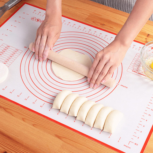 Silicone Pastry Mat Extra Thick Non Stick Baking Mat, Fondant Mat,Counter Mat,Dough Rolling Mat, Oven Liner, Pie Crust Mat (12''(W)*16''(L), Red)