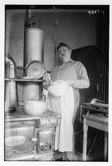 HistoricalFindings Photo: Harlan,Kitchens,Bowls,stoves,Cooking,Food Preparation,Portraits