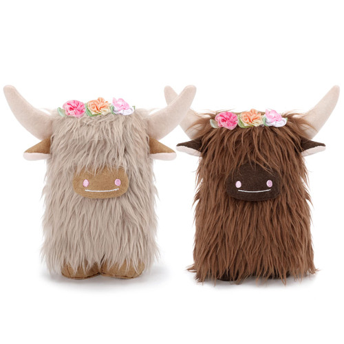 Upltowtme Highland Cow Gnomes with Flowers, Brown Scottish Tomte Doll Decor, Farmhouse Nordic Dwarf Home Decoration, Calf Gnome Herd Collection, Gift for Her, Set of 2