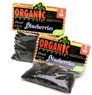 Melissa's Organic Dried Blueberries, 3 packages (3 oz)