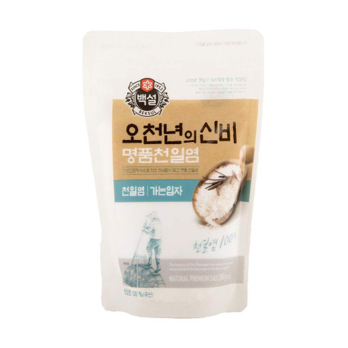 CJ Beksul Natural Premium Sea Salt 250g - CJ Beksul Natural Premium Sea Salt brings your homemade dishes to life