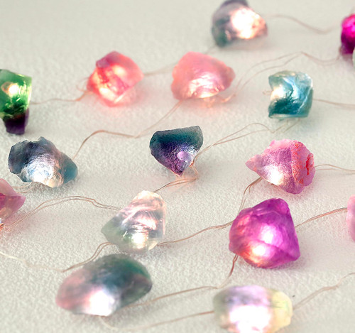 MIYA LIFE Natural Fluorite Crystal String Lights 6.5FT 20 LEDs USB/Battery Powered with Remote/Timer for Bedroom Decoration Beach Theme Indoor Tent Wedding Anniversary Birthday Party (Multi-Colored)