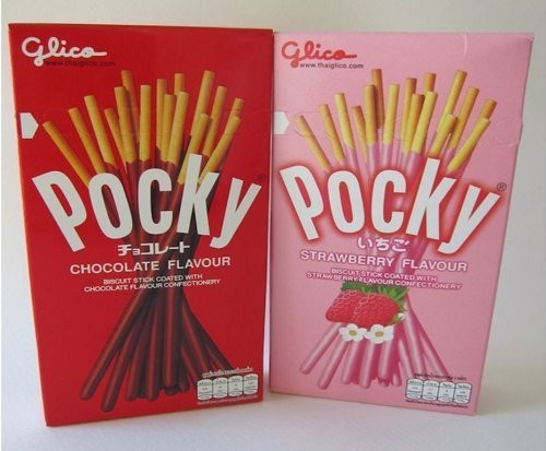 Mix Glico Pocky Biscuit Stick with Chocolate &Strawberry Cream 1.41-ounce Boxes (Pack of 2)
