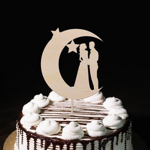 Funny Mr & Mrs Wedding Cake Topper Silhouette Natural Wood Bride And Groom Cake Topper Personalized Family Name For Engagement Bride to Be Party Decor Bridal Shower Gifts