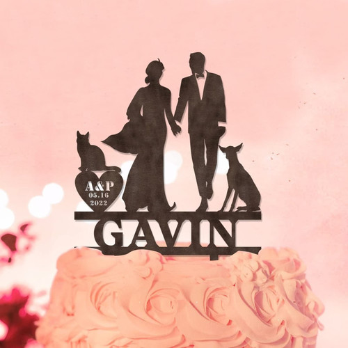 Bride And Groom Cake Topper With Pet Dog Cat Mr & Mrs Wedding Anniversary Cake Topper Silhouette Beach Custom Name Date For Engagement Bride to Be Party Favors Wedding Gifts For Couple Natural Wood