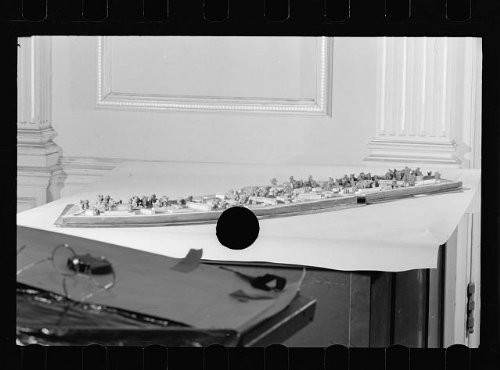 HistoricalFindings Photo: Models,Miniatures,Reconstruction,Buildings,Toys,Tables,1935