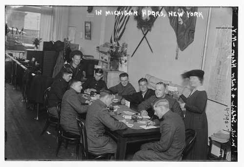 HistoricalFindings Photo: Michigan Headquarters,Tables,New York,NY,Groups Portraits,Bain News Service HistoricalFindings Photo: Michigan Headquarters,Tables,New York,NY,Groups Portraits,Bain News Service