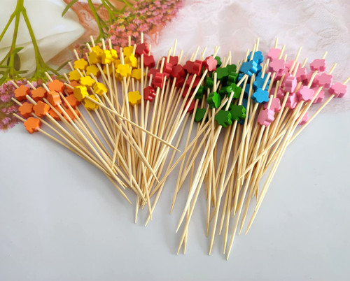 100 Pack Disposable Bamboo Sticks, 4.7" Long Wood Handmade Fruit Toothpicks for Appetizer, Sandwich Snacks Dessert Cocktail Picks for Valentines Day Wedding Party Food Decoration (Multi-color)