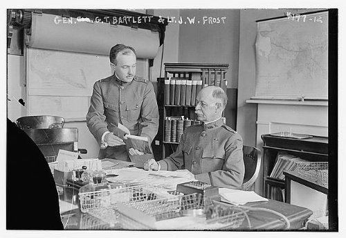 HistoricalFindings Photo: General George T. Bartlett,Desk