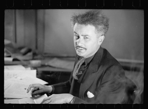 HistoricalFindings Photo: Men,Offices,desks,Tables,Cigarettes,Portrait Photographs,1935