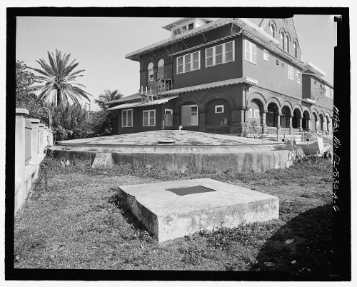 HistoricalFindings Photo: Naval Air Station Key West,Truman Annex,Fresh Water Cistern,Key West,Florida,5