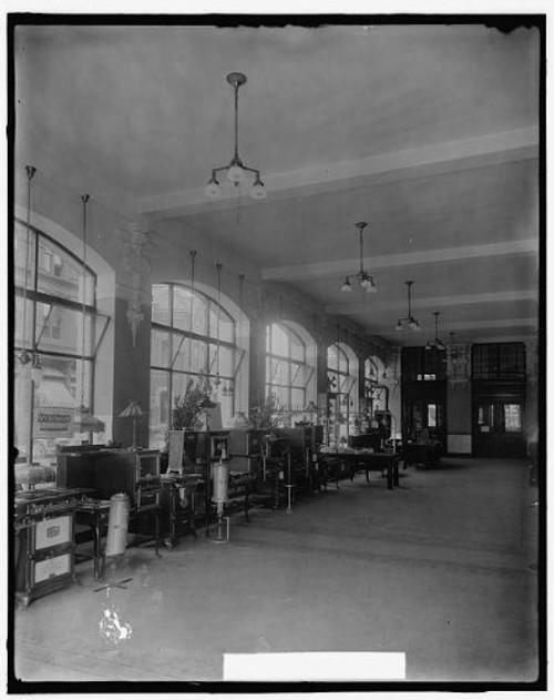 HistoricalFindings Photo: Office Interior,Buildings,desks,Detroit,Michigan,Publishing Company,CO,1900