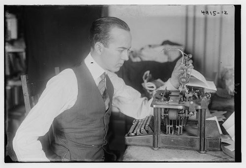 HistoricalFindings Photo: Steel,desks,typewriters,Men,Portrait Photograph,Bain News Service