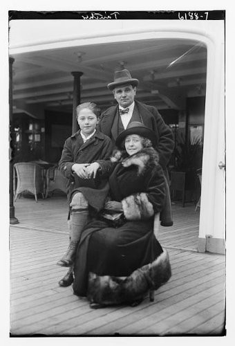 HistoricalFindings Photo: Tancher,Ship Passengers,Boats,Deck,Men,Women,Children,Boys,Wicker Furniture