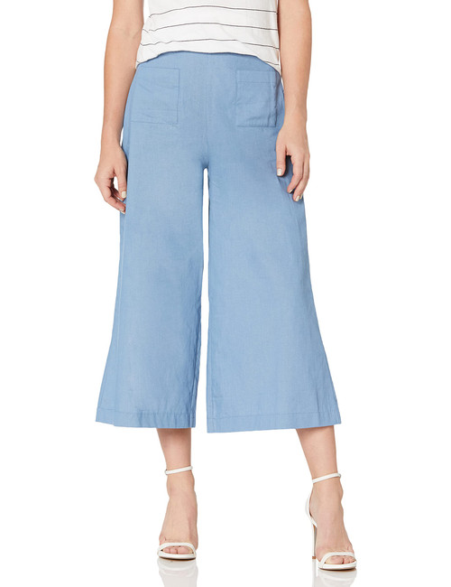BCBGeneration womens Cropped Pants, Light Blue, 2 US