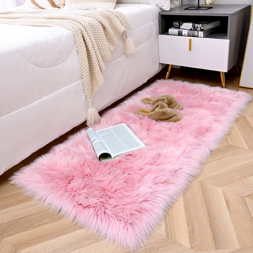 ISEAU Soft Faux Fur Fluffy Area Rug, Luxury Fuzzy Sheepskin Carpet Rugs for Bedroom Living Room, Shaggy Silky Plush Carpet Bedside Rug Floor Mat, 2ft x 3ft, Pink