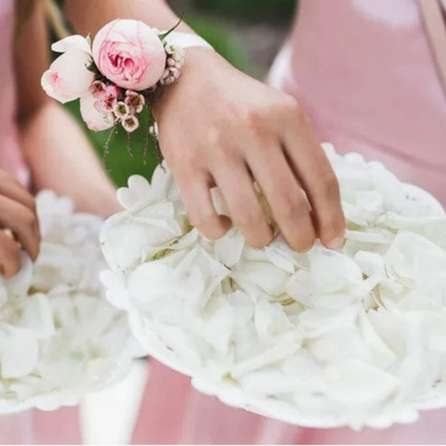 CNFZLIYUER 1200Pcs Rose Petals Artificial Rose Petals Romantic Decorations Petals Decorations for Weddings Valentine's Day Romantic Nights Restaurants Birthdays Engagements Anniversaries (White) CNFZLIYUER 1200Pcs Rose Petals Artificial Rose Petals Romantic Decorations Petals Decorations for Weddings Valentine's Day Romantic Nights Restaurants Birthdays Engagements Anniversaries (White)