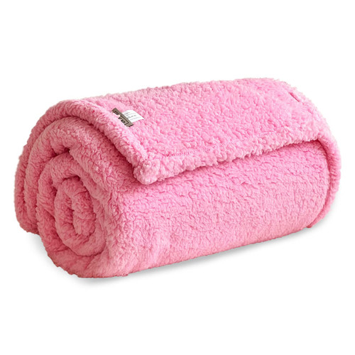 GONAAP Sherpa Fleece Throw Blanket Plush Fluffy Cozy Lightweight Blanket for Bed Sofa Couch Travel (Throw(50"x60"), Pink) GONAAP Sherpa Fleece Throw Blanket Plush Fluffy Cozy Lightweight Blanket for Bed Sofa Couch Travel (Throw(50"x60"), Pink)