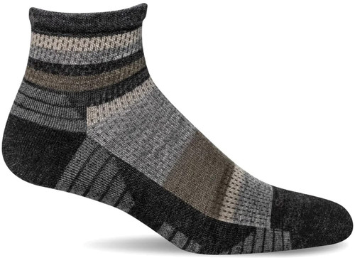 Sockwell Women's Journey Quarter Moderate Compression Sock, Charcoal - S/M