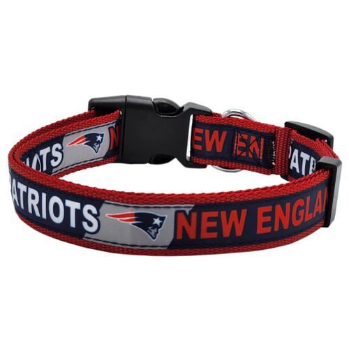 NFL PET Collar New England Patriots Dog Collar, Medium Football Team Collar for Dogs & Cats. A Shiny & Colorful Cat Collar & Dog Collar Licensed by The NFL
