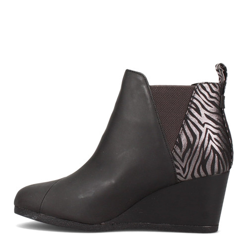 TOMS Women's Kelsey Ankle Boot, Black Zebra, 5