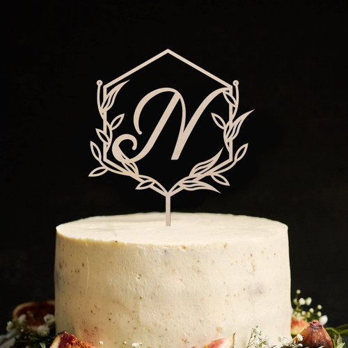 Vinisong Personalized Initials Cake Topper Wreath Letter N Cake Topper Wood Monogram Cake Topper Rustic Wedding Cake Topper Birthday Cake Decoration(Design 03,N)
