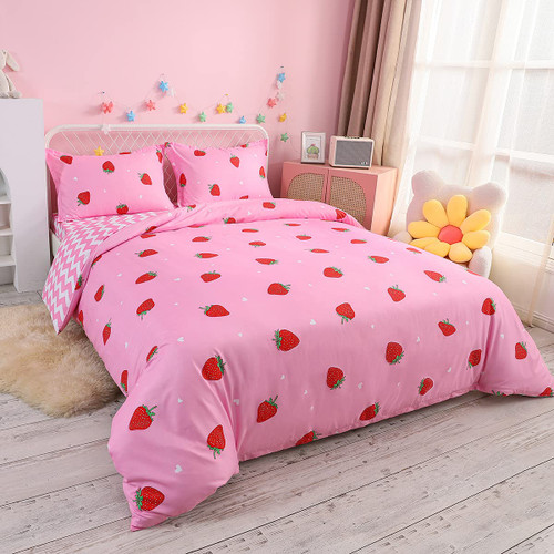 Kawaii Strawberry Bedding Set, Strawberry Comforter Cover Set Pink Strawberry Decor Duvet Cover, for Girls Women Kawaii Room Decor,Soft Reversible Cute Strawberry Quilt Cover with 2 Pillowcases, Queen Kawaii Strawberry Bedding Set, Strawberry Comforter Cover Set Pink Strawberry Decor Duvet Cover, for Girls Women Kawaii Room Decor,Soft Reversible Cute Strawberry Quilt Cover with 2 Pillowcases, Queen