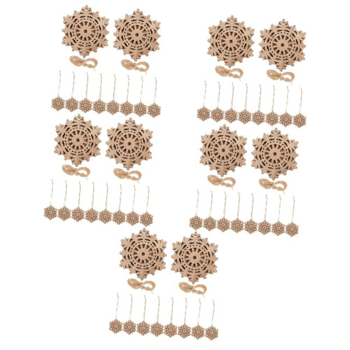 Abaodam 50 pcs Double Decorative Wood Chips Christmas Door Sign Xmas Tree Hanging Decoration Wooden Snowflake Ornament Wood Snowflake Ornaments Wood Slices Rope Painted Hollow Out 7c