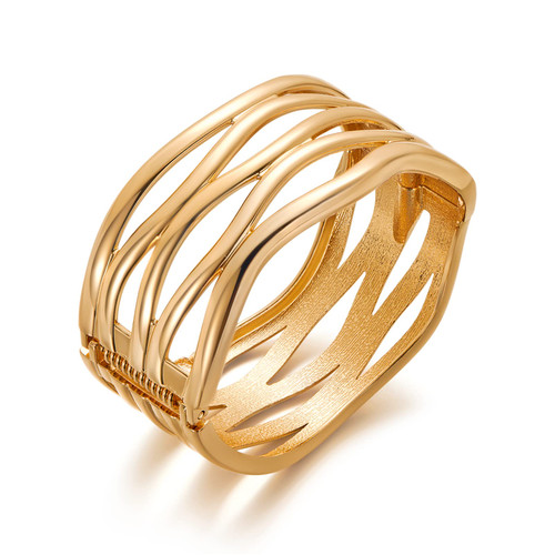 WOWORAMA Chunky Gold Cuff Bracelets for Women Wide Open Hinged Bangle Bracelets Wide Chunky Cuff Bangles Multi-layer Minimalist Statement Wrist Cuff Bracelets