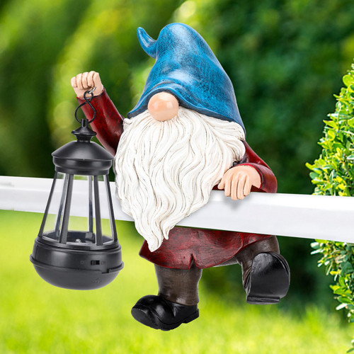 Garden Gnome Statues Outdoor Decor, Funny Resin Gnome Statues Holding Solar LED Lights Lanterns for Yard Fence Railling Decorations Garden Gnome Statues Outdoor Decor, Funny Resin Gnome Statues Holding Solar LED Lights Lanterns for Yard Fence Railling Decorations