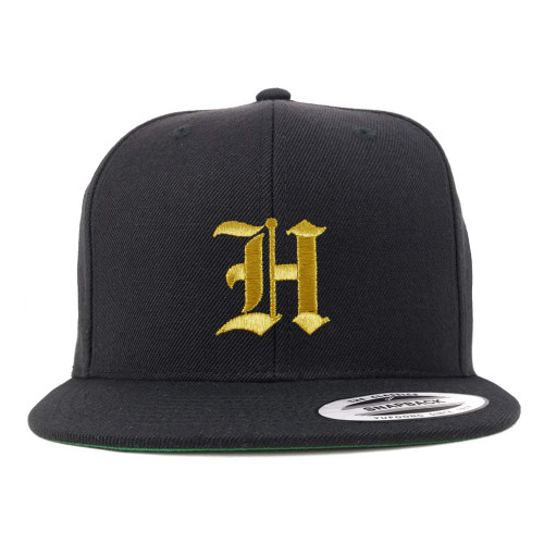 Trendy Apparel Shop Old English Gold H Embroidered Snapback Flatbill Baseball Cap - Black