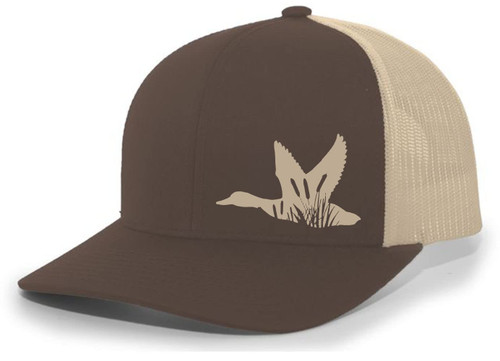 Heritage Pride Flying Duck in Blind Mens Mesh Back Trucker Hat Baseball Cap, Brown/Khaki