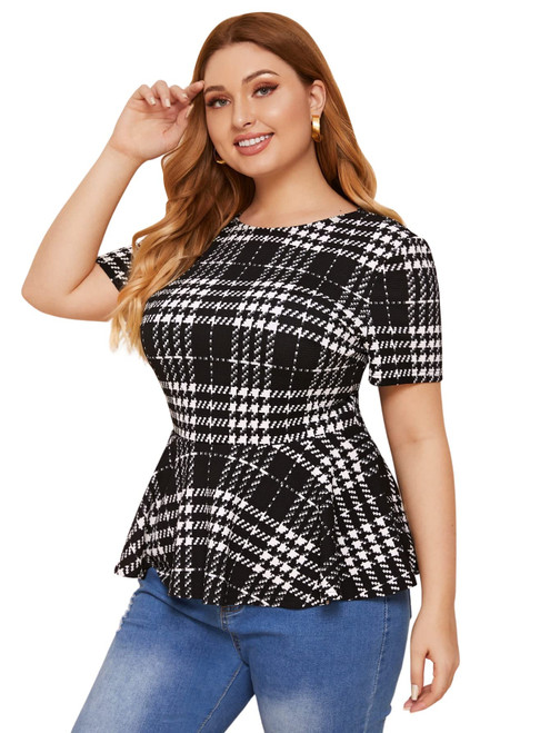 Floerns Women's Plus Plaid Print Short Sleeve Round Neck Ruffle Peplum Blouse Tops Black and White 3XL