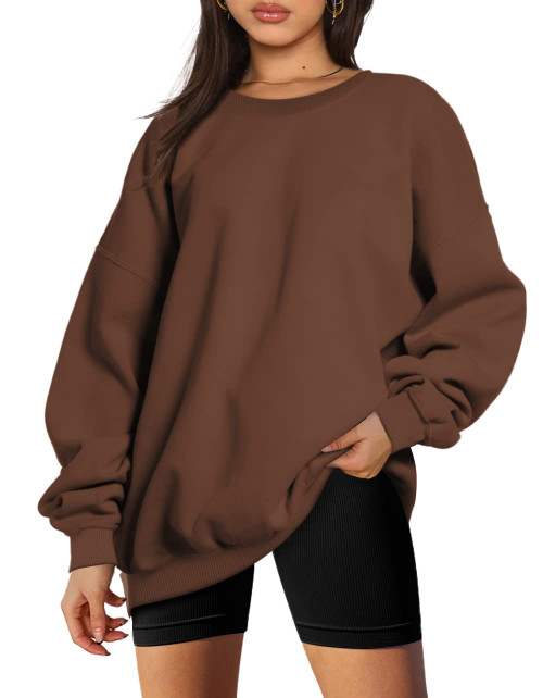 Trendy Queen Sweatshirts for Women Hoodies Oversized Fleece Crewneck Pullover Tops Sweaters Comfy Soft Fall Winter Clothes 2023 Fashion Brown