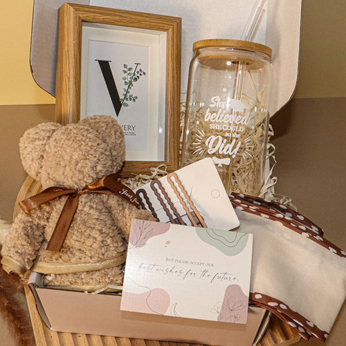 Graduation Gifts,Graduation Gifts for Her,2023 College Graduation Gifts for Her She Believed She Could So She Did Graduation Gift Graduation Frame Congratulations Gifts