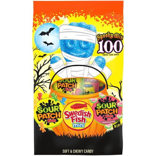 SOUR PATCH KIDS & SWEDISH FISH Mini Halloween Candy Variety Pack, 100 Trick or Treat Bags