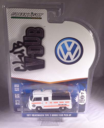 Greenlight 1: 64 Club V-Dub Series 6 - 1977 Volkswagen T2 Type 2 Double Cab Pick-Up - Rotterdam, Netherlands Police Diecast Vehicle