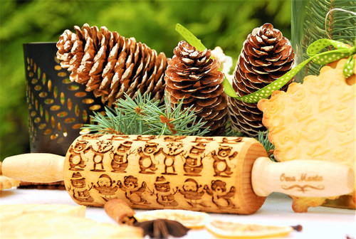 Embossed Rolling Pin Christmas Pattern, Engraved Wooden Rolling Pins for Cookies, Carved Molds for Pastry Dough, Embossed Dough Roller