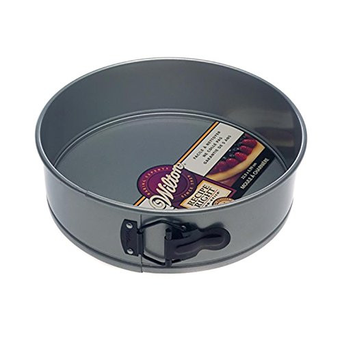 Wilton Recipe Right Non-Stick Springform Pan, Make Delicious Cheesecakes and so Much More, Aluminum, 9-Inch