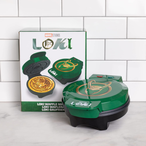 Uncanny Brands Marvel Loki Waffle Maker - Loki's Helmet on Your Waffles - Waffle Iron Uncanny Brands Marvel Loki Waffle Maker - Loki's Helmet on Your Waffles - Waffle Iron