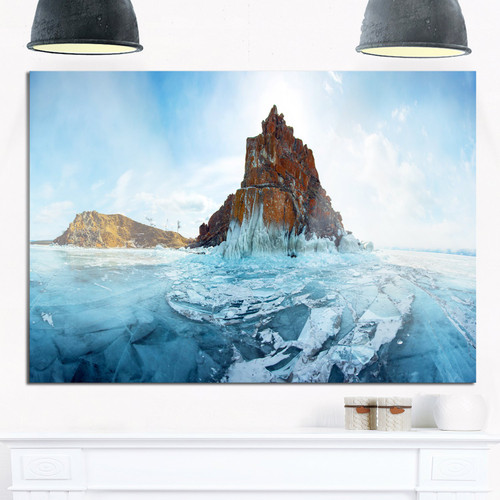 Designart Ice and Rocks of Lake Baikal Large Seascape Metal Wall Art-20x12, 20x12, Blue/White Designart Ice and Rocks of Lake Baikal Large Seascape Metal Wall Art-20x12, 20x12, Blue/White