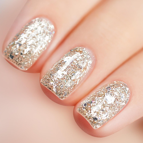 MEMEDA Glitter Gel Nail Polish Sparkly Shiny Gel Polish UV LED Soak Off Nail Polish Home DIY Mermaid Nail Salon Varnish 0.5 fl oz MEMEDA Glitter Gel Nail Polish Sparkly Shiny Gel Polish UV LED Soak Off Nail Polish Home DIY Mermaid Nail Salon Varnish 0.5 fl oz