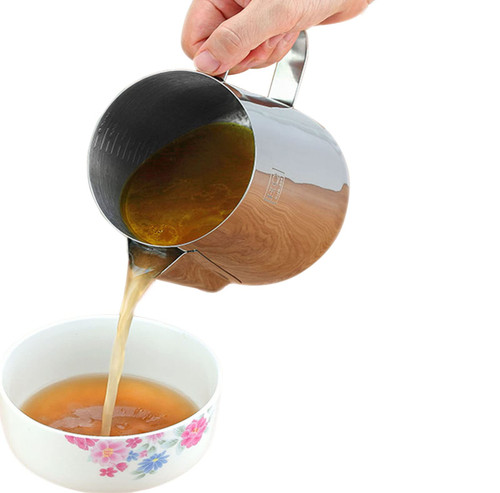 ZHNZZN stainless gravy separator , Fat separator, Gravy Oil Grease Soup Separator Strainer Bowl For Kitchen With (550, silver)