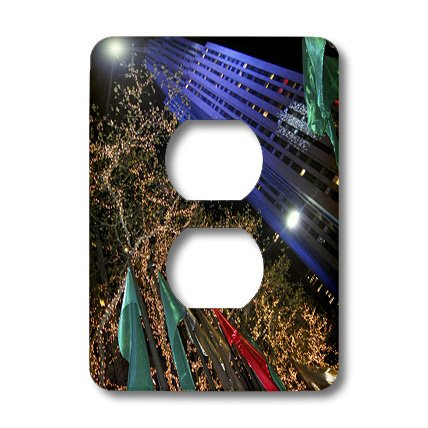 3dRose LSP_45488_6 Christmas Lights at Rockefeller Center in New York Looking up Outlet Cover
