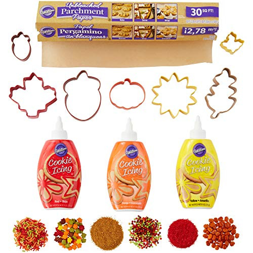 Wilton 2106-0-0049 Icing Cookie Cutter and Decorating Kit, Assorted